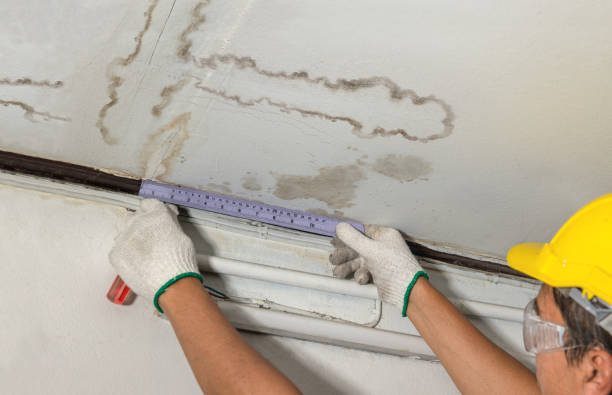 Reliable Sewage Cleanup contractor in Harper Woods, MI by Aqua Guard Water Damage
